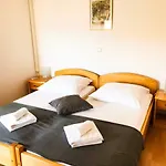 Anica Apartament *