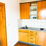 Apartament Anica *