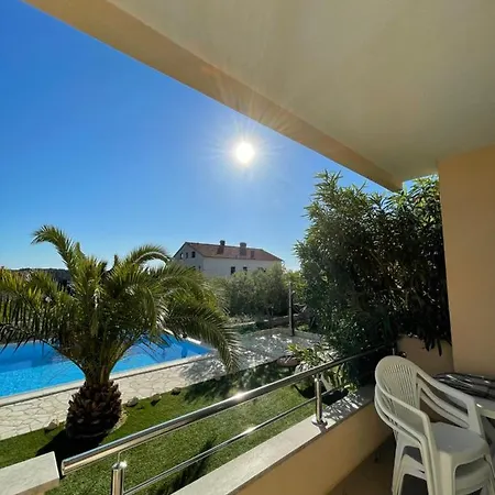 Anica Appartement *