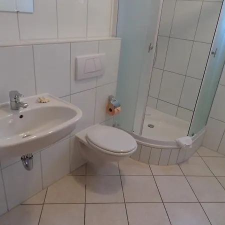 Anica Lejlighed Barbat na Rabu